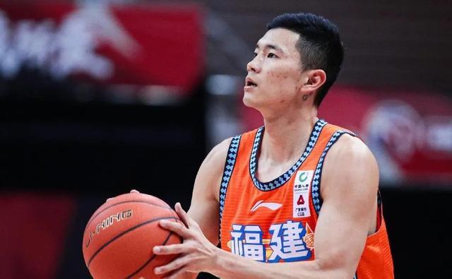 开云体育下载-邱彪谈陈林坚：希望能补强三四号位，但体检必须过关