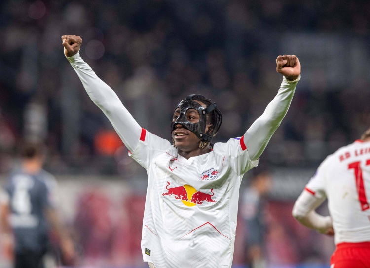 豪门目标！扬·迪奥曼德非洲杯成功过人16次，参赛球员中最多